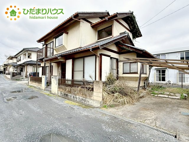 過ごす時間が長いからこそ家族との繋がりが感じられるお家！　にぎやかな声で日々の会話も弾む楽しい空間となります。家に帰宅するのがより一層楽しみになりますね♪