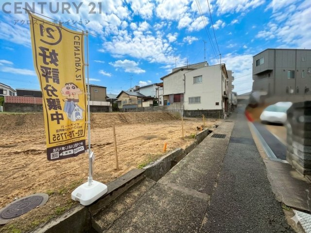 お好みの工務店・ハウスメーカーで建築が可能です。