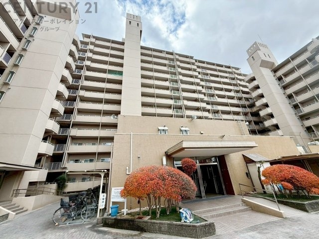 鉄骨鉄筋コンクリート造13階建て