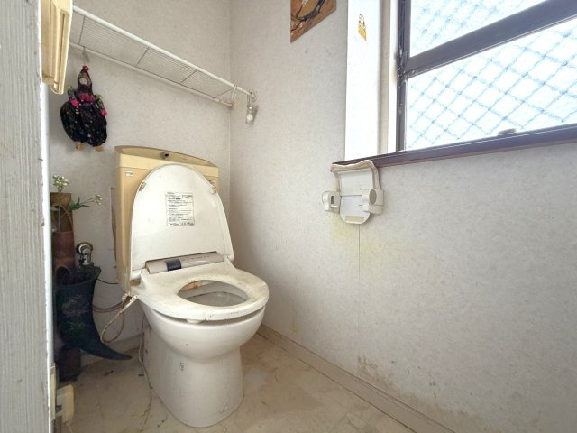 窓付きで明るく、自然換気が可能。