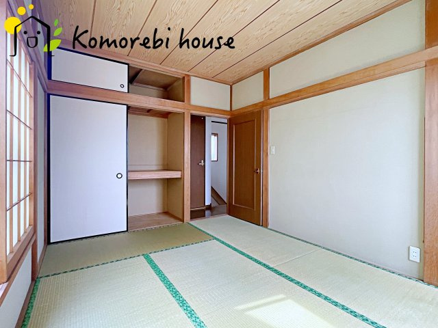 フローリングだけでなく、和室もあります