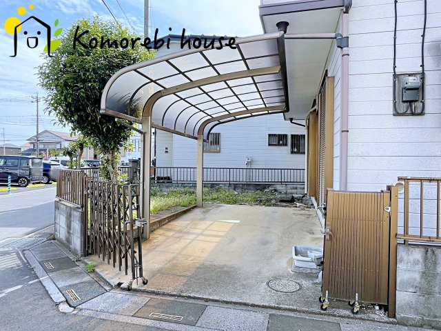 車をお持ちの方に嬉しい駐車場付きの物件です