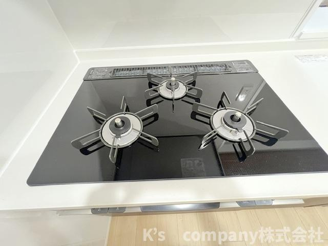 三口ガスコンロでお料理の幅が広がります◇