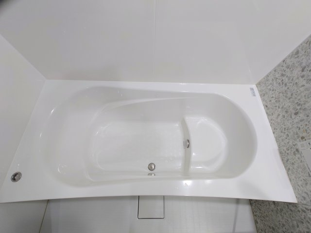 足を伸ばしてリラックスできそうです！