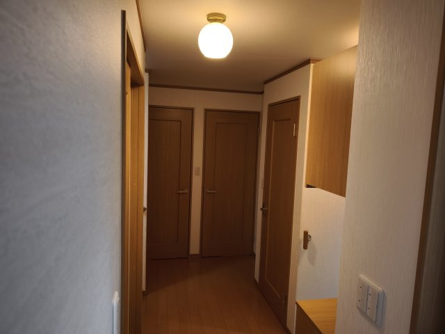 落ち着いたカラーリングで、リラックスできる雰囲気になっています。