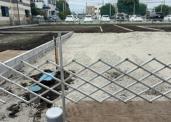 土地探しをしていると都市計画区域という言葉を目にすると思います。法律によって、都道府県知事や国土交通大臣が指定するエリアのことを指しており、都市計画区域は市街化区域と市街化調整区域に分けられています。