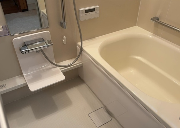 【相模原市中央区上溝の中古戸建ての浴室】