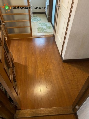 1階のホール　※こちらの画像はAIで加工した画像です。