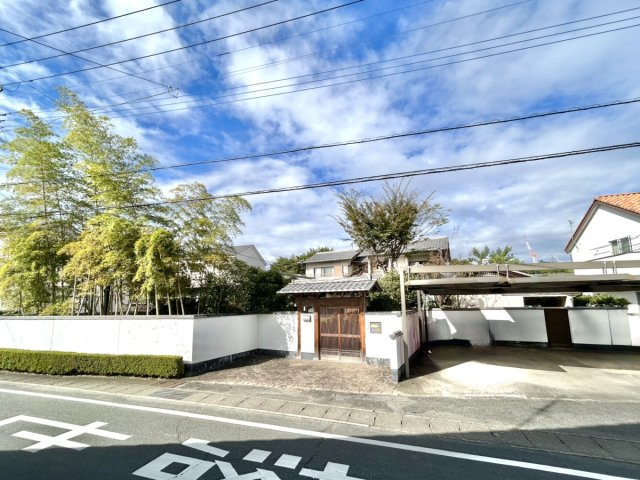 ■外観｜閑静な住宅街で始める新しい暮らし♪開放的な毎日をあなたへ(^^♪　