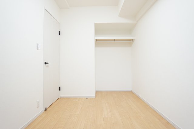 クロス・クッションフロア張替え済み♪白を基調とした造りで明るく開放感が感じられます♪