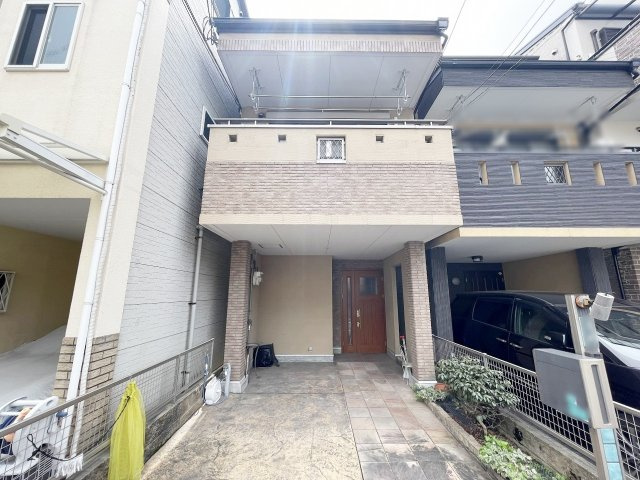 外観：327002260932