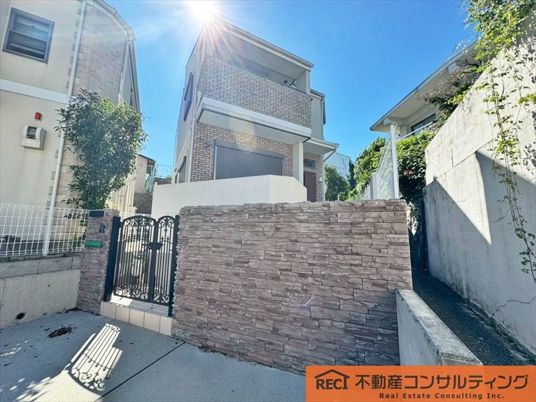 外観：328000548875