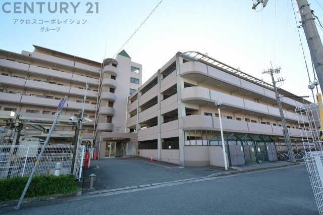 鉄筋コンクリート造7階建