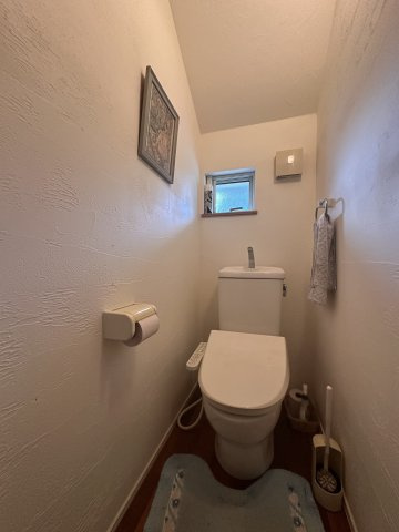 トイレ　各階にトイレあります