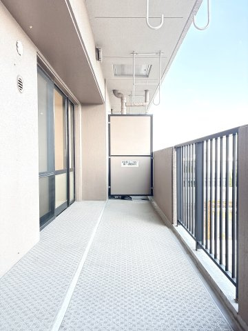 南向きのバルコニーになります♪