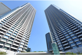 DEUX TOURS CANAL＆SPA EASTの外観