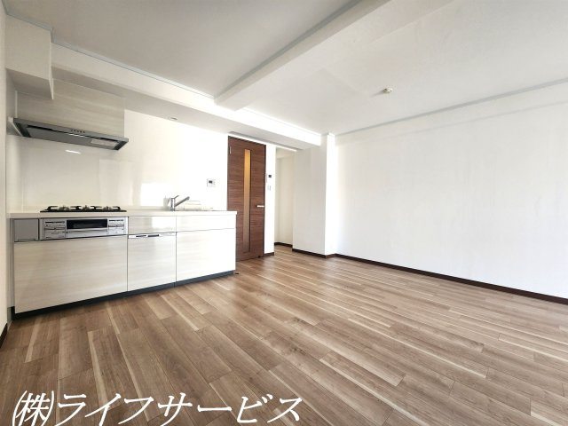 ＬＤＫ15帖／リフォーム済につき即入居可！ペットと一緒に暮らせるマンションです！