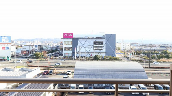【サーパス渡橋浜山通りの展望】