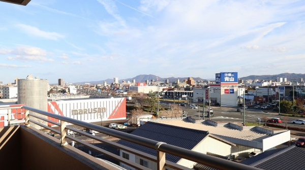 【サーパス渡橋浜山通りの展望】