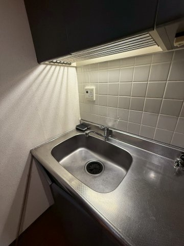 単身用にしては広いシンクです。