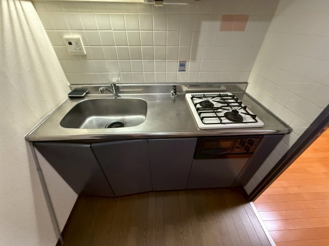 2口ガスコンロのシステムキッチンです。