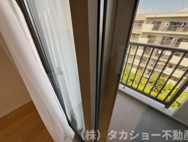 サッシはペアガラスです☆彡