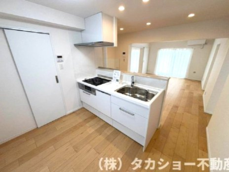 キッチンにはあると嬉しい食洗機付です!