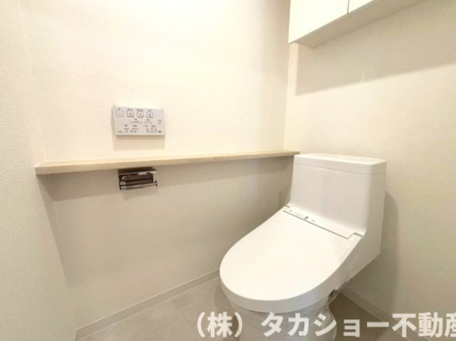 清潔感のあるトイレです