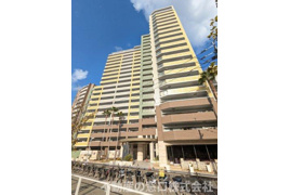 ウェルリバービュー天神の外観