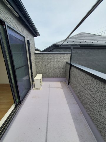広々としたバルコニーです