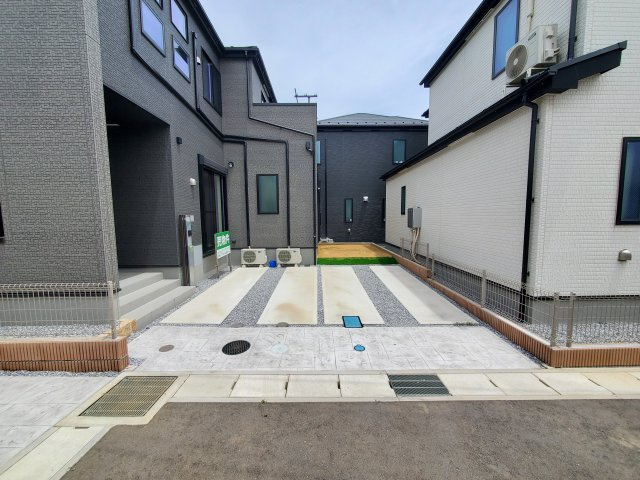 駐車場に車を止められます