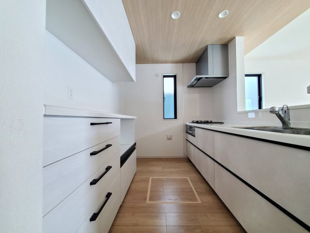 キッチンでお料理をお楽しみください