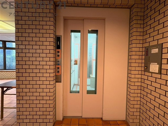 エレベーター付き