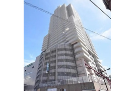 ソリッドタワーの外観