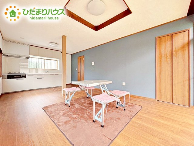 開放感あるLDKを確保！家族が集まるリビングはゆったり過ごしリフレッシュする場として居心地の良い空間にしたいですね。