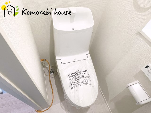 清潔感のあるトイレです