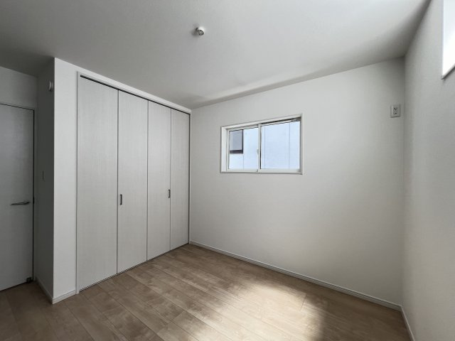 5.23帖　洋室　子供部屋にぴったりです