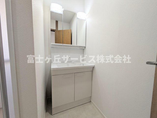 独立洗面台です