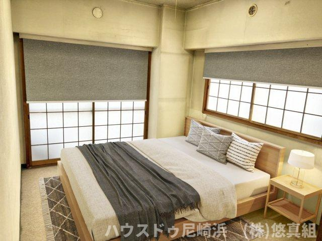 ■寝室（洋室）　約6帖（※家具配置はCGによるシミュレーションです。）