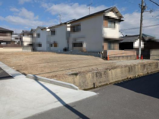 外観：329000114295