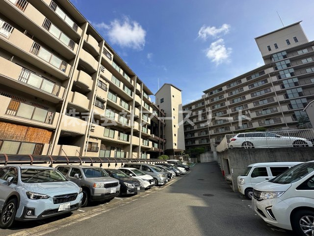 外観：327002185104