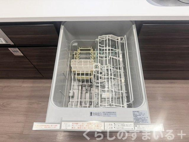 大容量の食器洗浄乾燥機付き♪