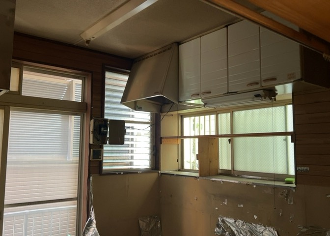 リビングの間取りの種類は大きくわけてリビングとダイニングが別になっているタイプ、リビングダイニング一体型です。どちらも一長一短ですので、家を選ぶ時はその両面をチェックして決めるようにしましょう。