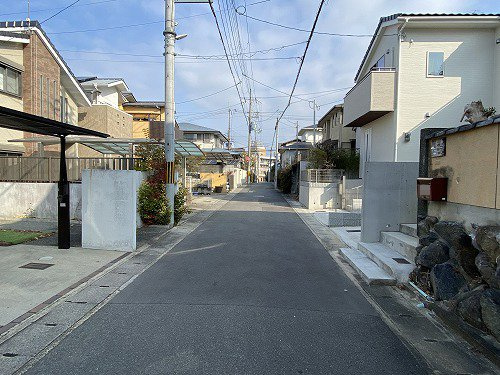 前面道路含む現地写真