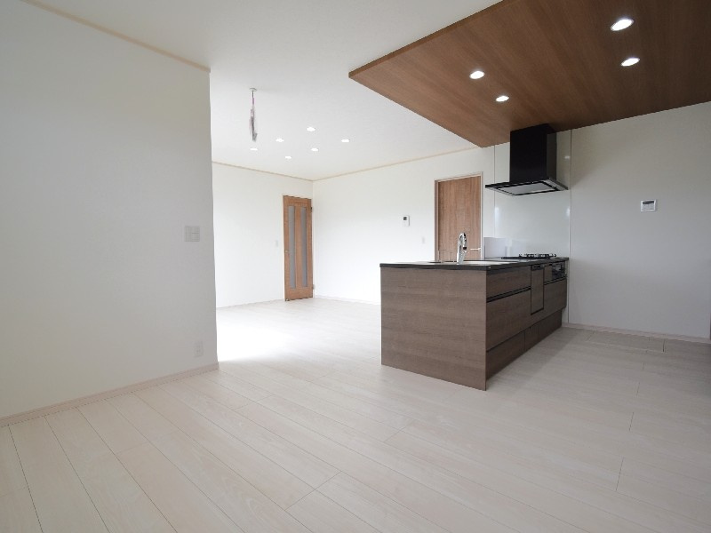 【3号棟：リビング】