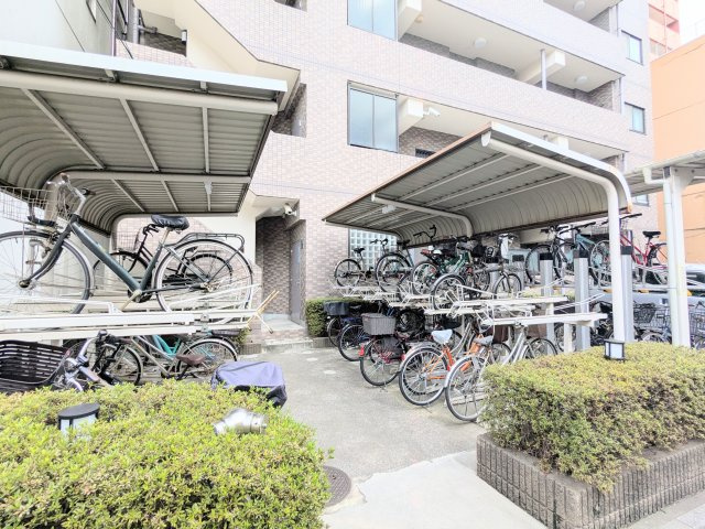 ～駐輪場　写真～