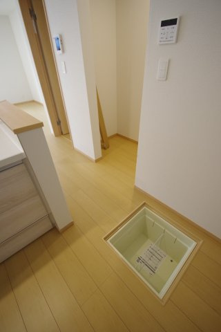 床下収納