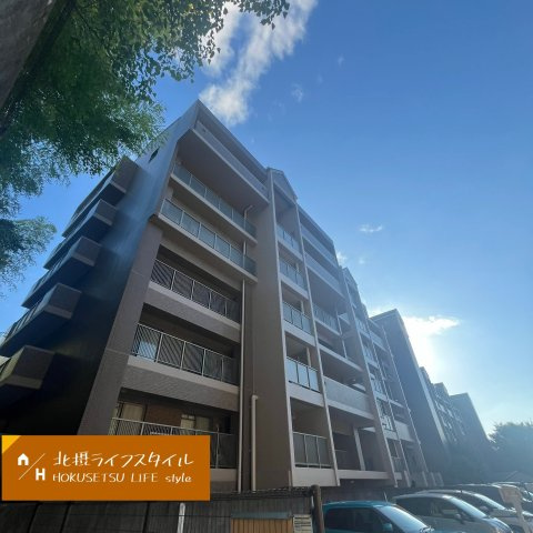 外観：327002247072