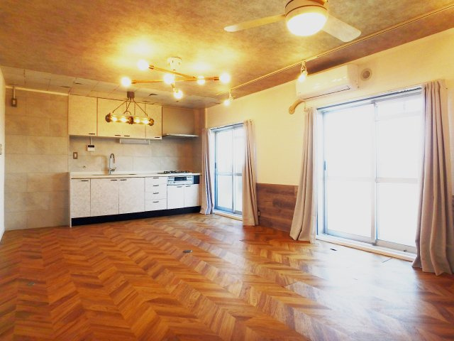 リビング/ダイニング