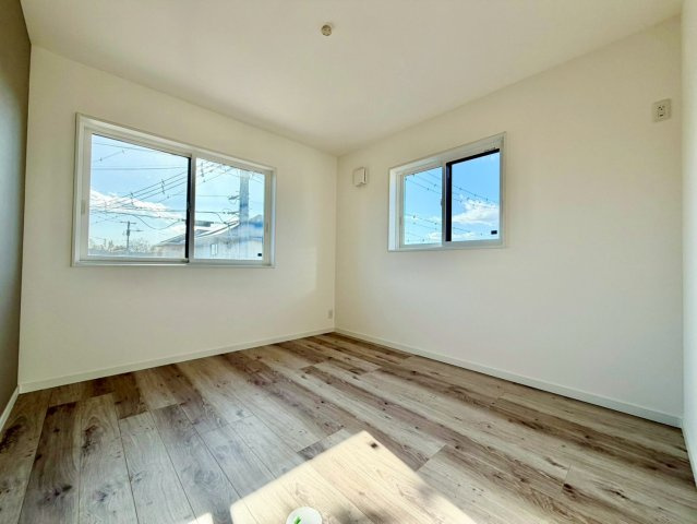 2F洋室約5.7帖♪